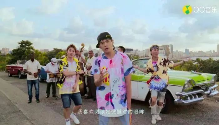 周杰倫新歌刷屏，夏日MV清爽自然，家具也要風靡(圖1)