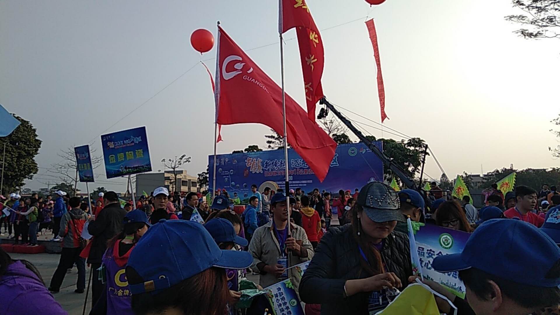 2018年，我們一直在前進(jìn)的路上(圖9)